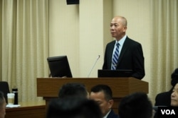 台湾参谋总长梅家树星期三(6月26日)赴立法院报告“汉光40号”军演规划进度并接受质询。 (美国之音特约记者庄志伟拍摄)