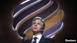 美國國務卿布林肯在“民主峰會”上發表題為《推進數字時代的民主和互聯網自由》的講話。 （2023年3月30日）