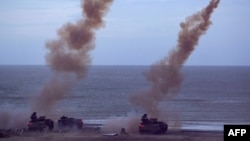 台灣軍隊在年度漢光演習中進行反登陸操演。(2023年7月27日)