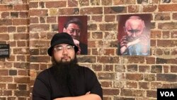 居住在澳洲的華裔藝術家巴丟草 (美國之音/鄭樂捷)