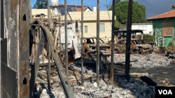 加沙附近的內提維特哈薩拉以色列社區中被哈馬斯摧毀的房屋，2023年11月15日(美國之音/斯特芬妮·傅萊德)