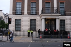 伦敦中国大使馆现址 (美国之音/郑乐捷)