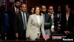 ຮອງປະທານາທິບໍດີ ສະຫະລັດ ຄາມາລາ ແຮຣິສ ເຂົ້າຮ່ວມກອງປະຊຸມສຸດຍອດ ຄັ້ງທີ 11th ຂອງ ອາຊຽນ-ສະຫະລັດ ໃນລະຫວ່າງກອງປະຊຸມສຸດຍອດ ອາຊຽນ ຄັ້ງທີ 43 ໃນນະຄອນຫຼວງ ຈາກາຕາ ຂອງອິນໂດເນເຊຍ, ວັນທີ 6 ກັນຍາ 2023. (Yasuyoshi Chiba/Pool via Reuters)