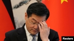 中國外長秦剛與德國外長安娜萊娜·貝爾伯克在北京釣魚台國賓館出席聯合記者會。 （2023年4月14日）