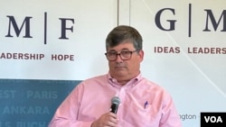 美國國務院東亞及太平洋事務局副助理國務卿及中國事務協調員馬克·蘭伯特在德國馬歇爾基金會發表演說。 (2024年4月29日，美國之音鍾辰芳拍攝)