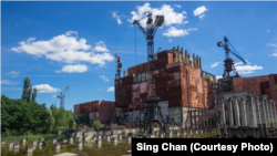 Sing Chan到訪烏克蘭的切爾諾貝爾核電廠廢墟遺址。 (圖片來源：被訪者提供)
