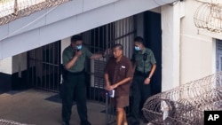 资料照片：在香港赤柱监狱的黎智英。(2023年7月28日)