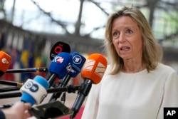 荷蘭國防部長凱薩·奧隆格倫（Kajsa Ollongren）在布魯塞爾出席歐盟外長會議。（2023年5月23日）