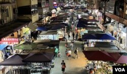 旺角花园街夜市人流稀疏 (美国之音/汤惠芸)