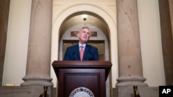 美国众议院议长凯文·麦卡锡2023年9月12日宣布将对拜登总统发起弹劾调查，