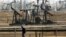 Нефтяное месторождение Керн-Ривер в Бейкерсфилде, Калифорния, 16 января 2015 года