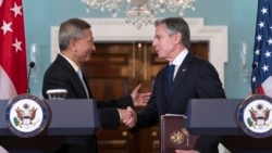 布林肯啟程去北京前呼籲與中國改善溝通