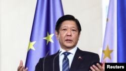 菲律賓總統小馬科斯在德國柏林的記者會上致詞。 （2024年3月12日）