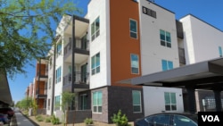 距离台积电亚利桑那州厂仅15分钟车程的鹿谷，因为聚居许多来自台湾的台积电员工，被昵称为“台积村”。（美国之音记者刘恩民拍摄）