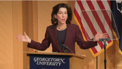 美中關係緊繃中透出一絲暖意 北京對美國商務部長雷蒙多訪華持積極態度