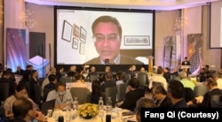 美國哈佛大學甘乃迪政府學院教授拉納・米特(Rana Mitter)（美國之音特約記者方琦攝影）。