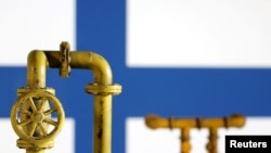 ຟິນແລນ ແລະ ແອັສໂທເນຍ ກ່າວໃນວັນອາທິດວານນີ້ວ່າ ທໍ່ສົ່ງອາຍແກັສໃຕ້ທະເລ Balticconnector ລະຫວ່າງສອງປະເທດຂ້າມທະເລບາລຕິກ ໄດ້ຖືກປິດຊົ່ວຄາວ ເນື່ອງຈາກສົງໄສວ່າຮົ່ວ.