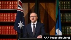 澳洲總理阿爾巴尼斯在內閣會議後對媒體講話。（2023年10月11日）