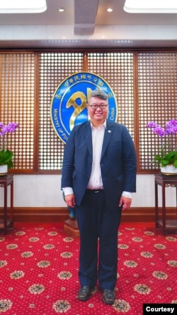 台灣淡江大學外交與國際關係學系助理教授陳奕帆