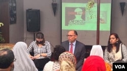 资料照片：美国驻孟加拉国大使彼得·哈斯。（2022年12月14日）