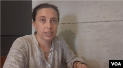 意大利《頁報》中國事務記者朱莉亞·彭皮利(美國之音/趙楠旭)