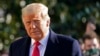 特朗普总统1月12日在白宫南草坪 （美联社）