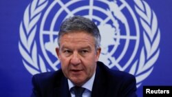 聯合國駐阿富汗援助團代理負責人波策爾在喀布爾舉行記者會（2022年7月22日）