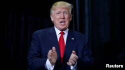 川普在11月5日的競選演講中澄清他被指“反華”的立場