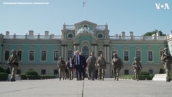 英國首相約翰遜到訪基輔會見烏克蘭總統澤連斯基