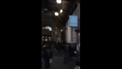 维吾尔难民2022年3月1日星期二到达波兰（依布拉意·阿不力孜提供）