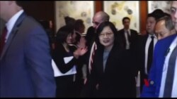 蔡英文抵达休斯顿过境 台侨热情迎接