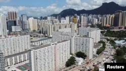 资料照：香港的公共屋邨彩虹邨鸟瞰。 （2021年6月3日）