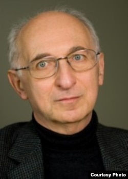 位于加拿大的多伦多大学蒙克全球事务学院研究员彼得·哈吉纳尔(Peter Hajnal)（照片提供：彼得·哈吉纳尔）