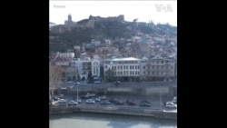 俄罗斯人“无法忍受”亲战情绪 前往格鲁吉亚