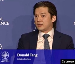 私募股权公司 Celadon Partners的创始人与和合伙人唐堂(Donald Tang) (米尔肯研究所年会网络截屏，2022年5月2日)