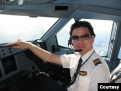 台灣前空軍飛行員饒自強