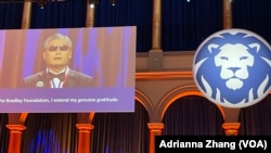 著名人权律师陈光诚2022年5月17日获得布拉德利奖。（美国之音记者魏之拍摄）