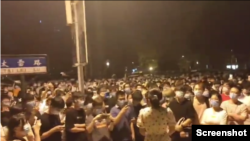 2022年5月26日，天津大學學生舉行抗議，對校方防疫措施中管理不當表示不滿。