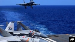 資料照片：中國解放軍在進行軍事操演。