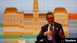 前北約秘書長拉斯穆森在台北舉行的記者會上講話。 （2023年1月5日）