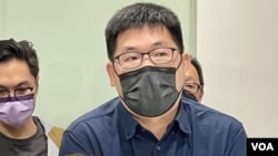 前觀塘區議會副主席莫建成當選新一屆民主黨副主席。（美國之音湯惠云）