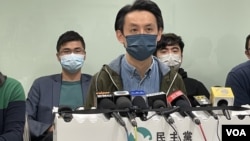 前南區區議會主席羅健熙連任民主黨主席。（美國之音/湯惠云）