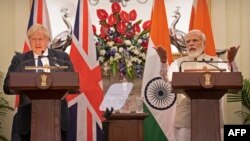 英國首相約翰遜4月22日訪問印度會晤印度總理莫迪。