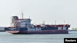 Танкер Stena Immaculate в порту Роттердама (Нидерланды). Архивное фото.
