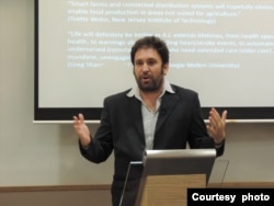 澳大利亞詹姆斯·庫克大學教授哈萊姆·斯蒂文斯（Hallam Stevens）（照片由本人提供）