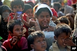 2015年5月20日印度尼西亚亚齐省获救的罗兴亚难民