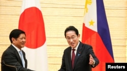 菲律賓總統小馬科斯2023年2月9日與日本首相岸田文雄會談。（路透社）