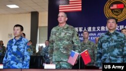 美軍太平洋陸軍司令部司令布朗2016年11月15日率部隊參與美中救災聯合演練 (美國陸軍照片)