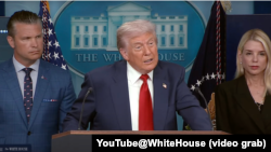 2025年8月11日，美国总统唐纳德·特朗普在白宫举行的新闻发布会上发表讲话。 