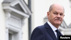 2024年11月7日，德國總理奧拉夫·朔爾茨離開德國柏林貝爾維尤宮。